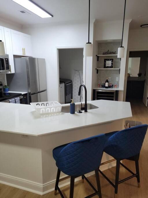 South Charlotte'S Cozy & Modern Appartement Buitenkant foto